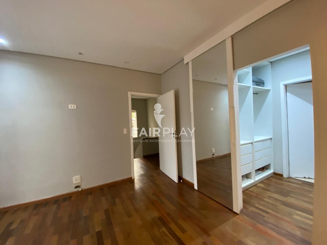 Casa, 5 quartos, 280 m² - Foto 33