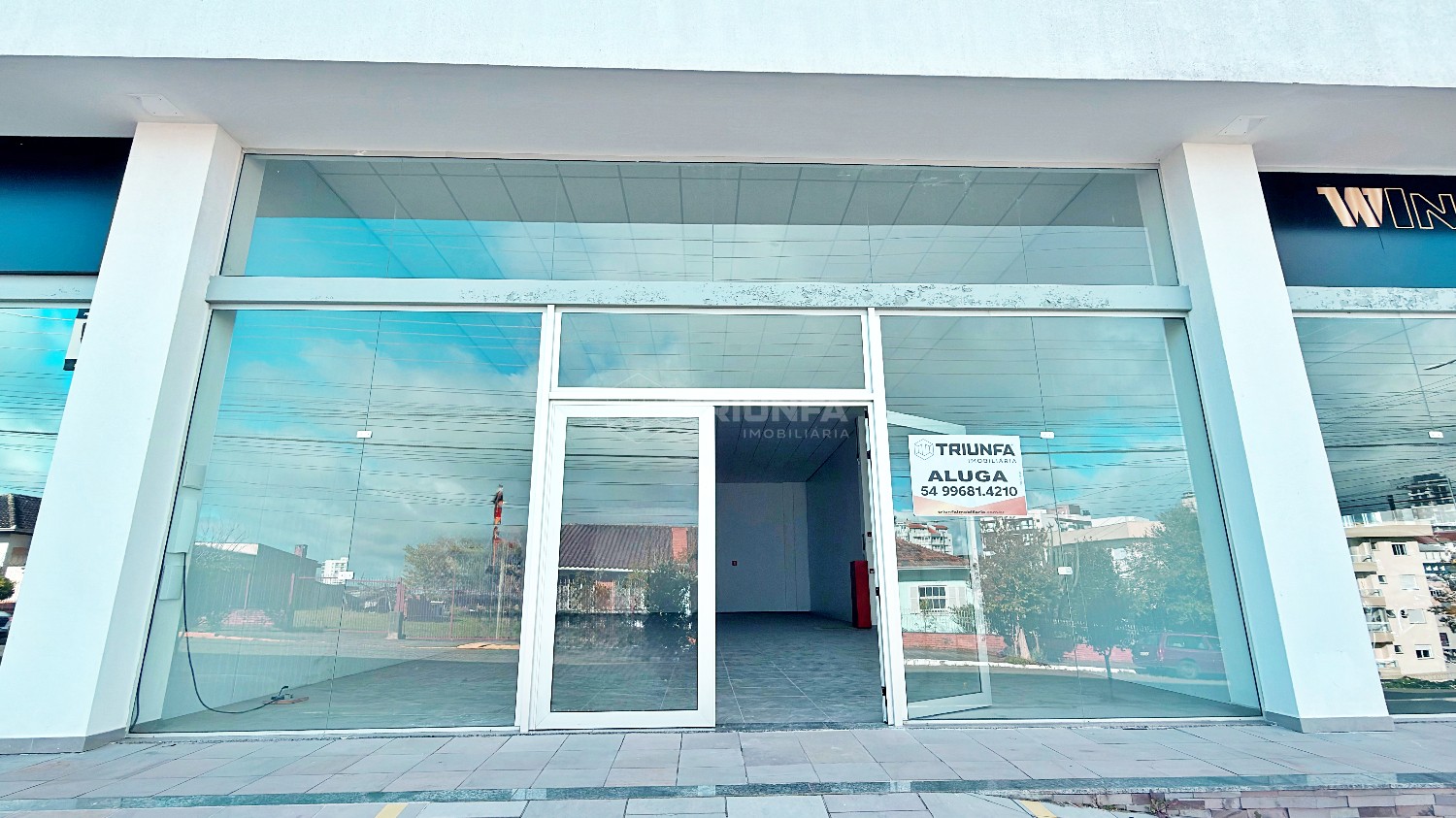 Sala Comercial Térrea para Locação – Bairro Planalto