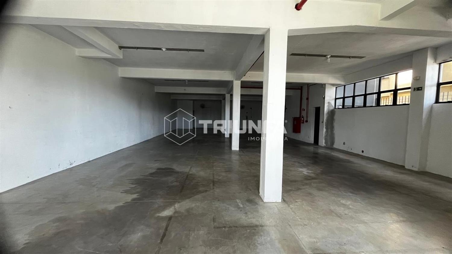 Sala comercial, para alugar, 386 m², Vicentina - Farroupilha — foto 2