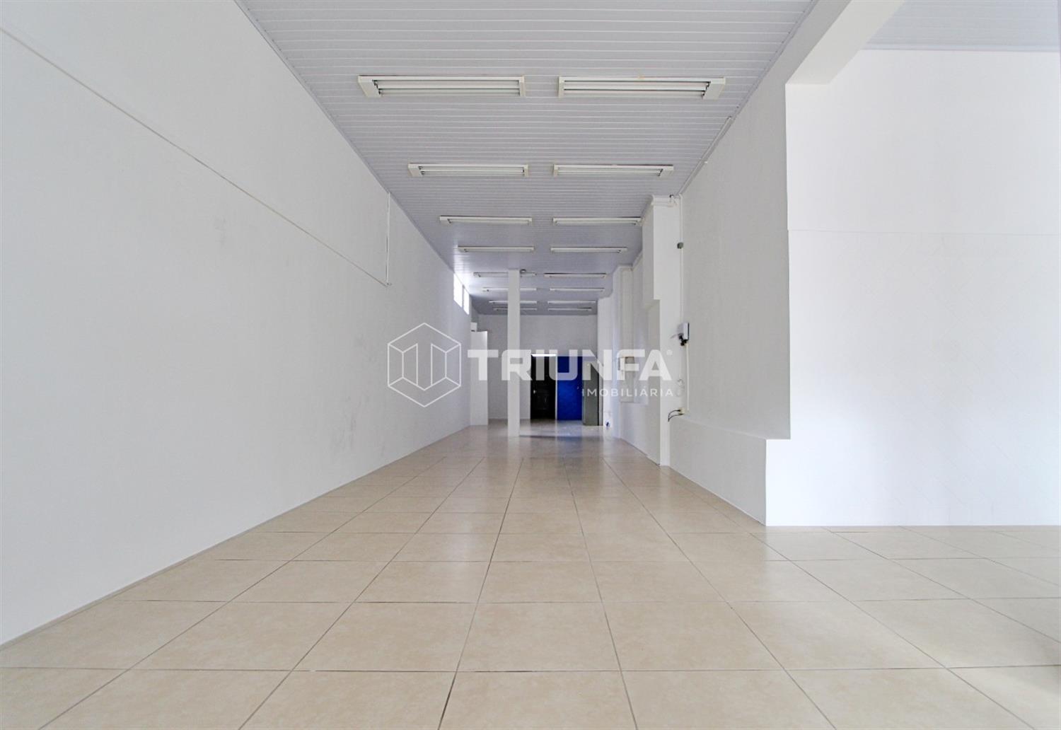 Sala comercial, para alugar, 132 m², Centro - Farroupilha — foto 2