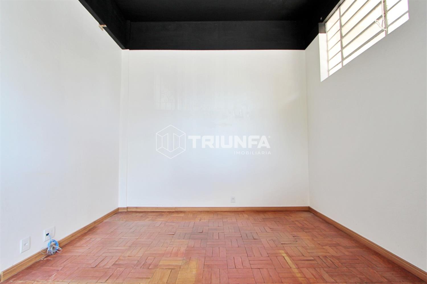 Sala comercial, para alugar, 180 m², Centro - Farroupilha — foto 2
