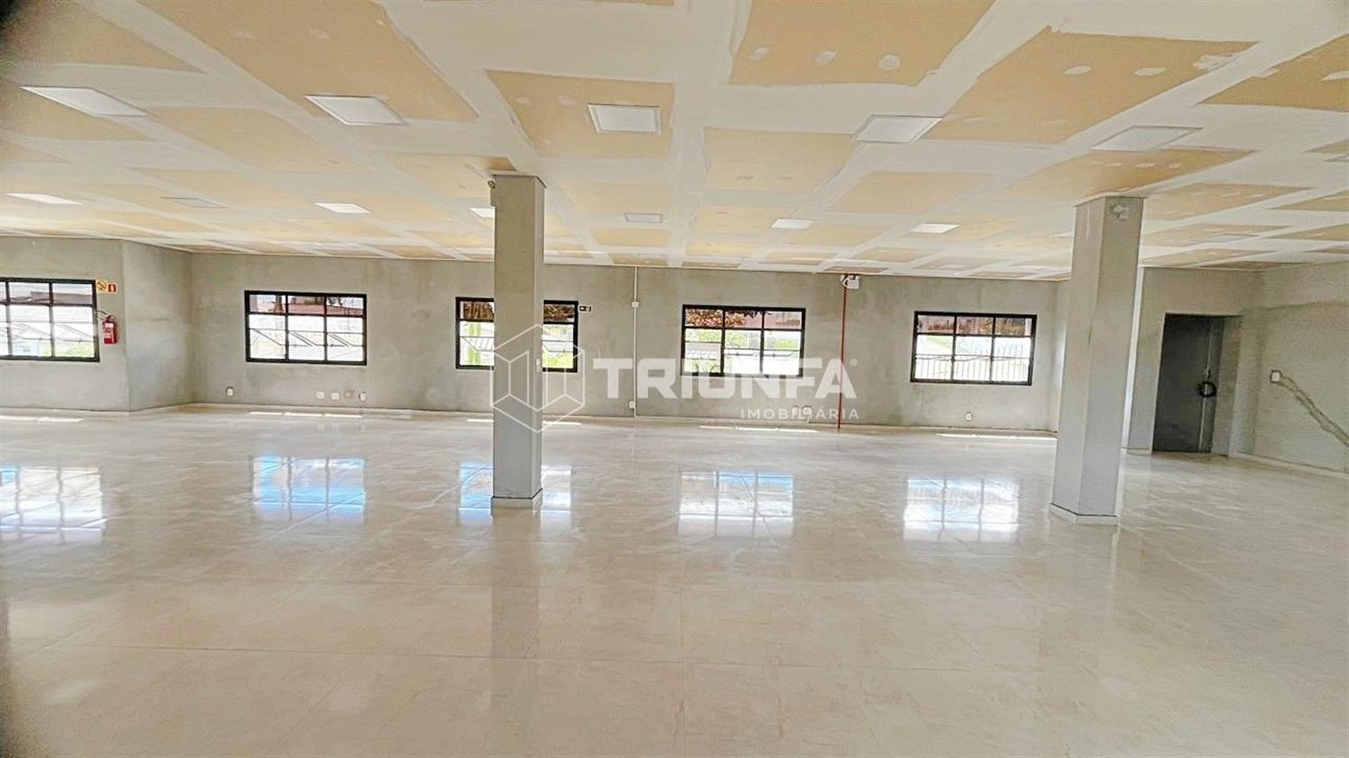 Sala comercial, para alugar, 250 m², Vicentina - Farroupilha — foto 4