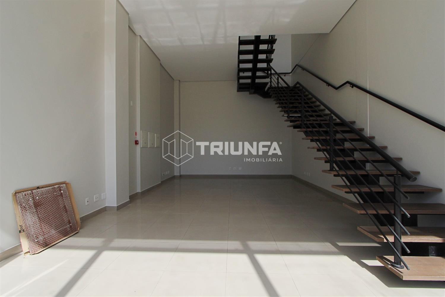 Sala comercial, para alugar, 134 m², Centro - Farroupilha — foto 2