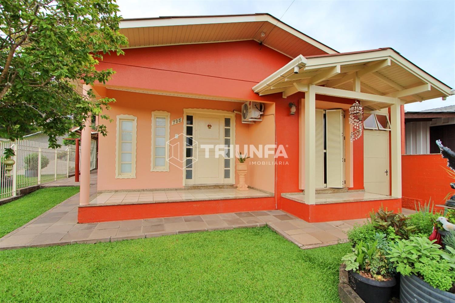 Casa, 3 quartos, à venda, 247 m², 1º de Maio - Farroupilha — foto 2