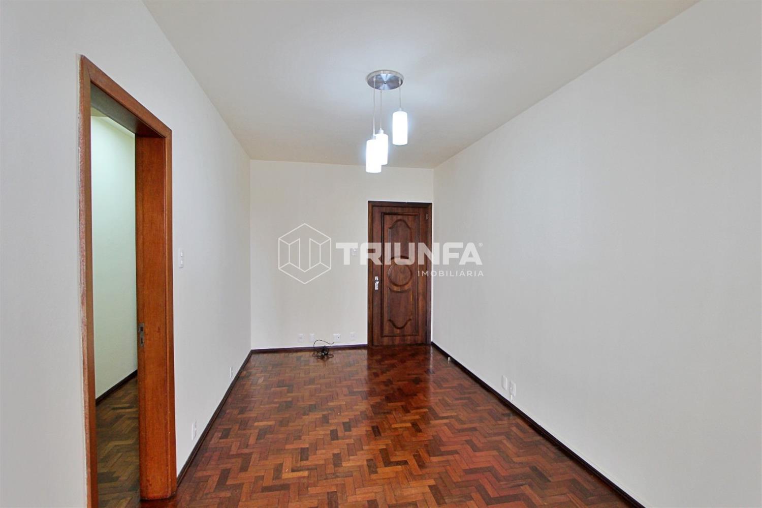 Apartamento localizado no centro da cidade, ideal para quem busca praticidade e conforto.