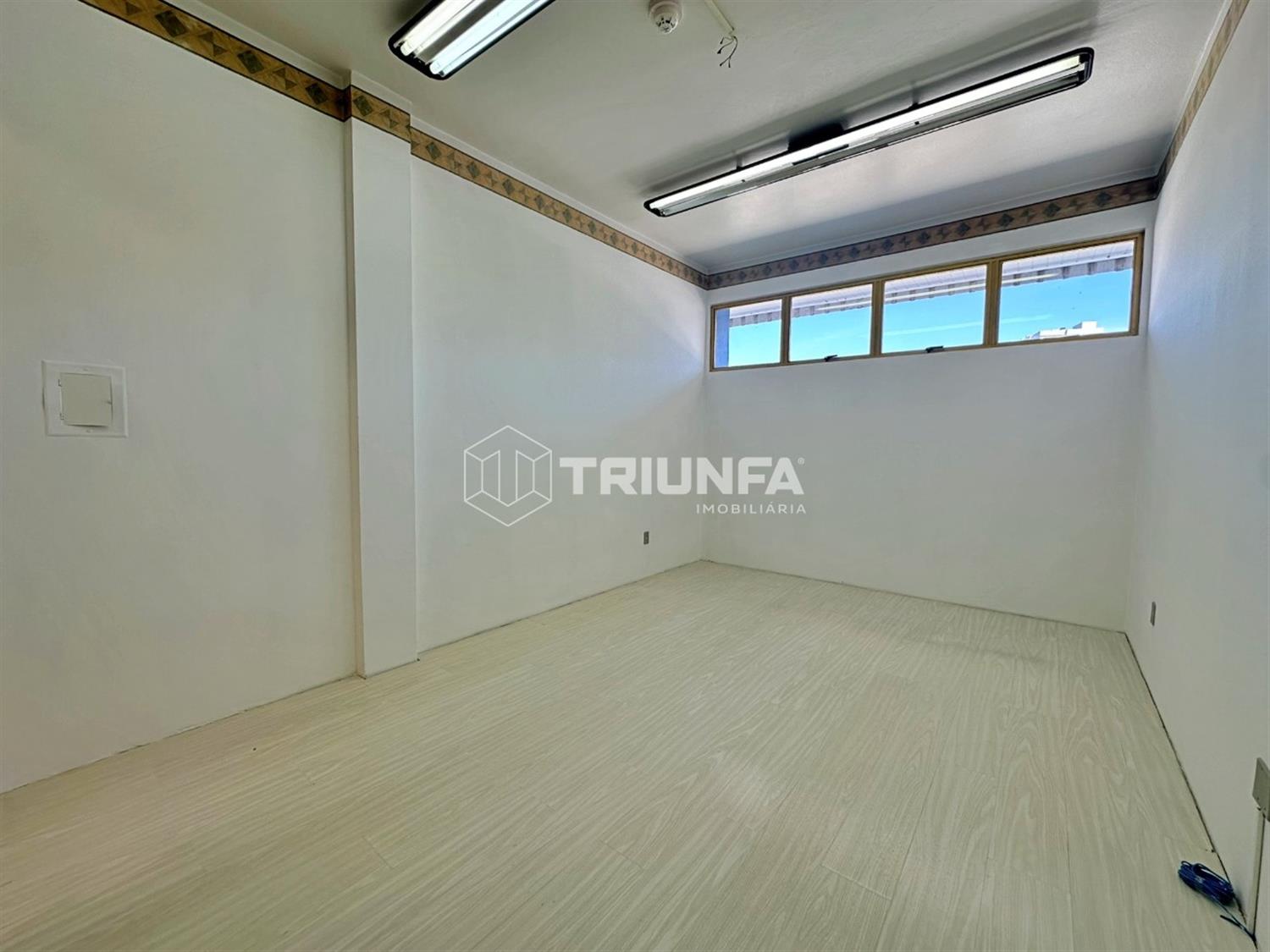 Se você busca um espaço estratégico para seu negócio, esta sala comercial é a escolha perfeita!