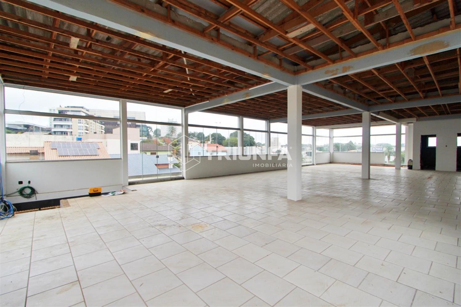 Sala comercial, para alugar, 124 m², Vicentina - Farroupilha — foto 2