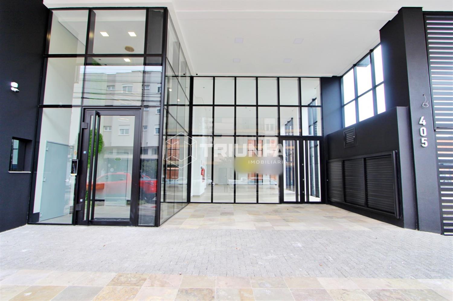 A Imobiliária Triunfa apresenta uma excelente oportunidade para o seu negócio: sala comercial para locação com 200m² de