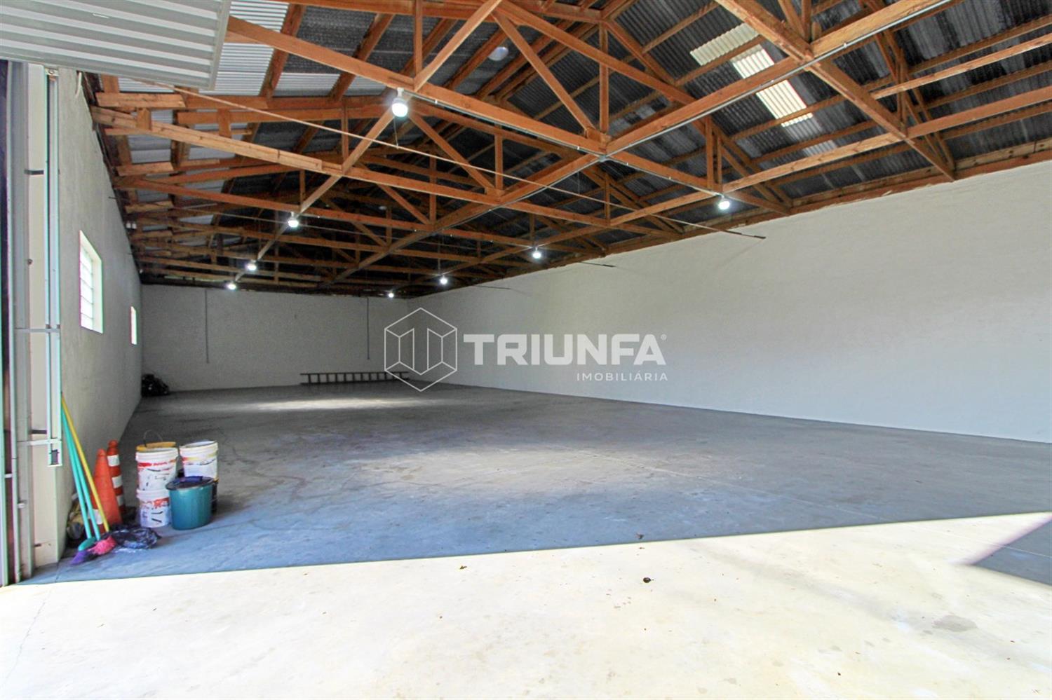 Galpão, para alugar, 470 m², Nova Milano - Farroupilha — foto 2