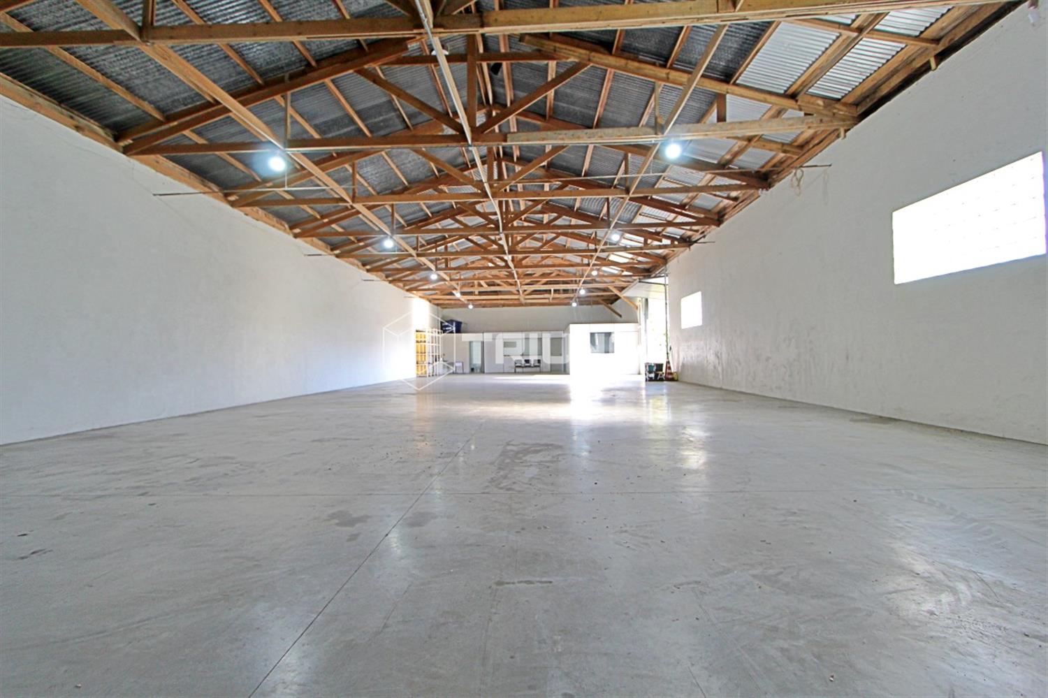 Galpão, para alugar, 470 m², Nova Milano - Farroupilha — foto 4