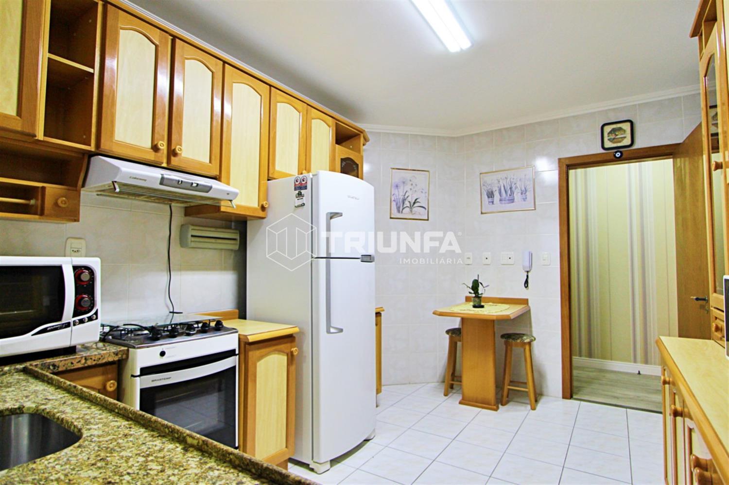 Apartamento, 3 quartos, à venda, 90 m², Centro - Farroupilha — foto 2