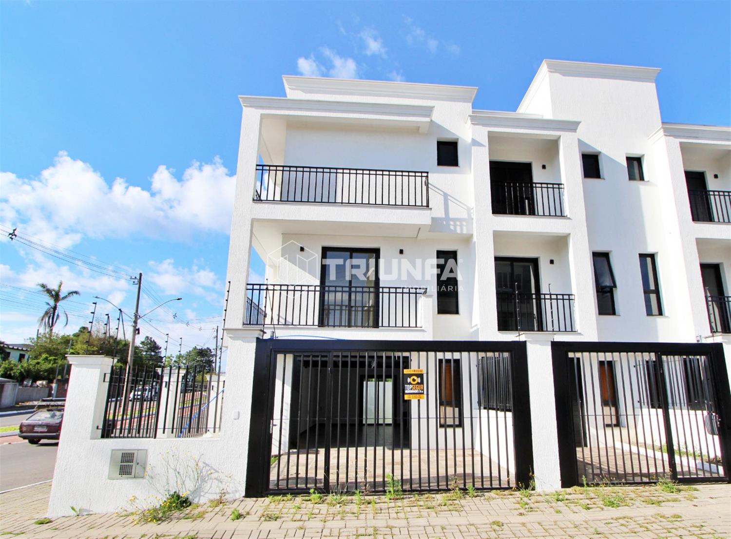 Sobrado, 3 quartos, à venda, 152 m², São Luiz - Farroupilha — foto 2