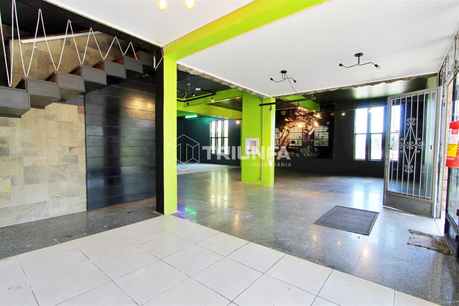 Sala comercial, para alugar, 550 m², Volta Grande - Farroupilha — foto 2
