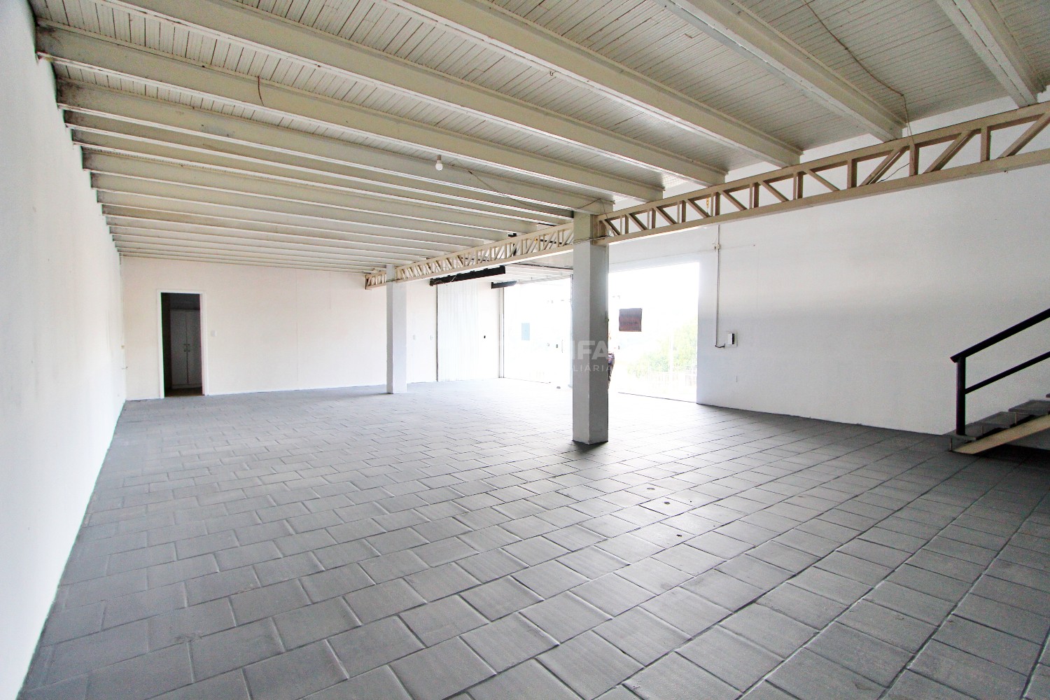 Sala comercial, para alugar, 280 m², 1º de Maio - Farroupilha — foto 4