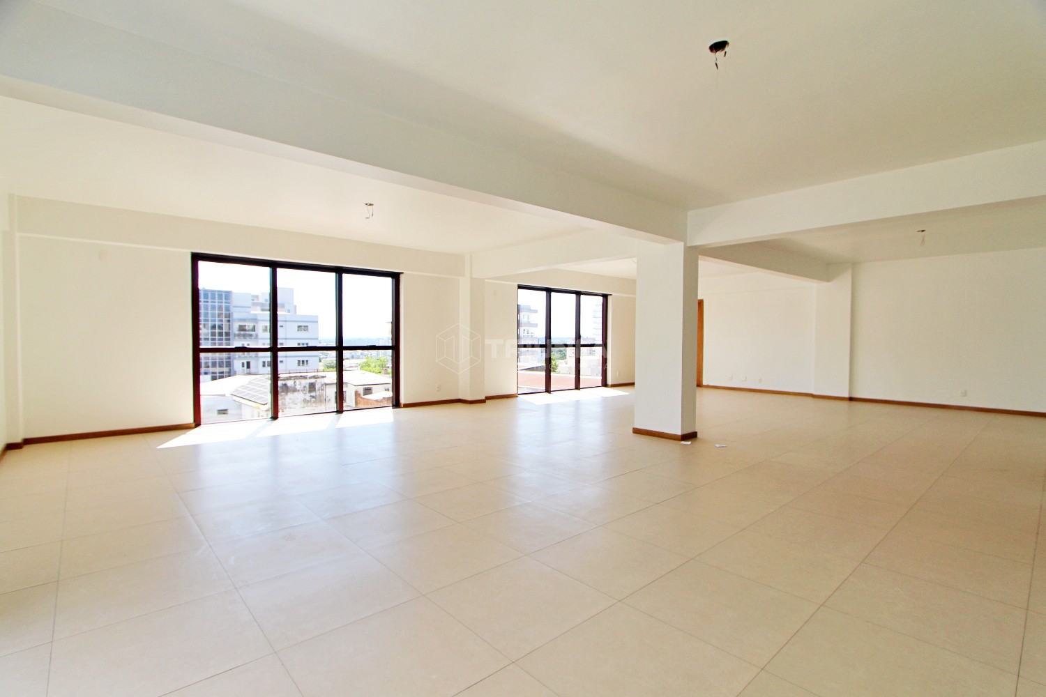 Sala comercial, para alugar, 102 m², Centro - Farroupilha — foto 4
