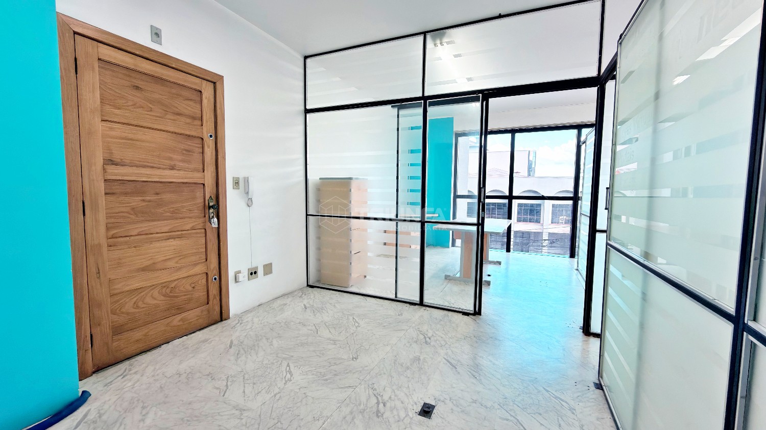 Sala comercial, para alugar, 50 m², Centro - Farroupilha — foto 2