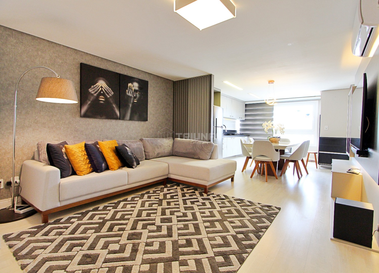 Localizado em uma região privilegiada de Farroupilha, próximo ao centro, este belo apartamento está pronto para morar e