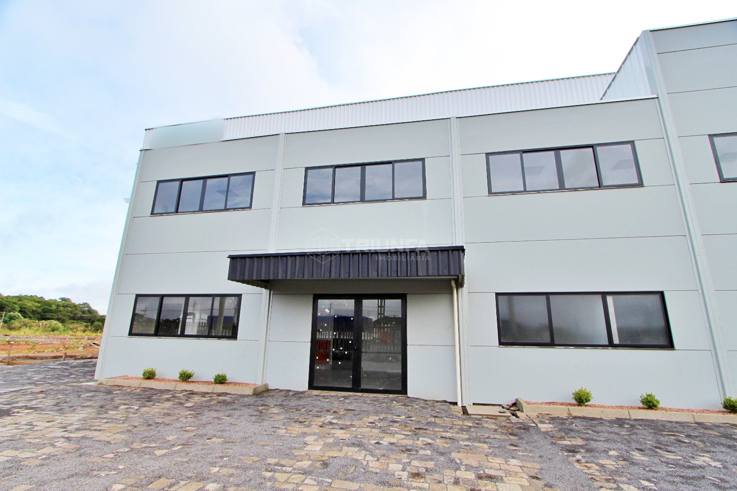 Pavilhão para locação em excelente localização no bairro Forqueta, em Caxias do Sul, às margens da RS 453, com fácil