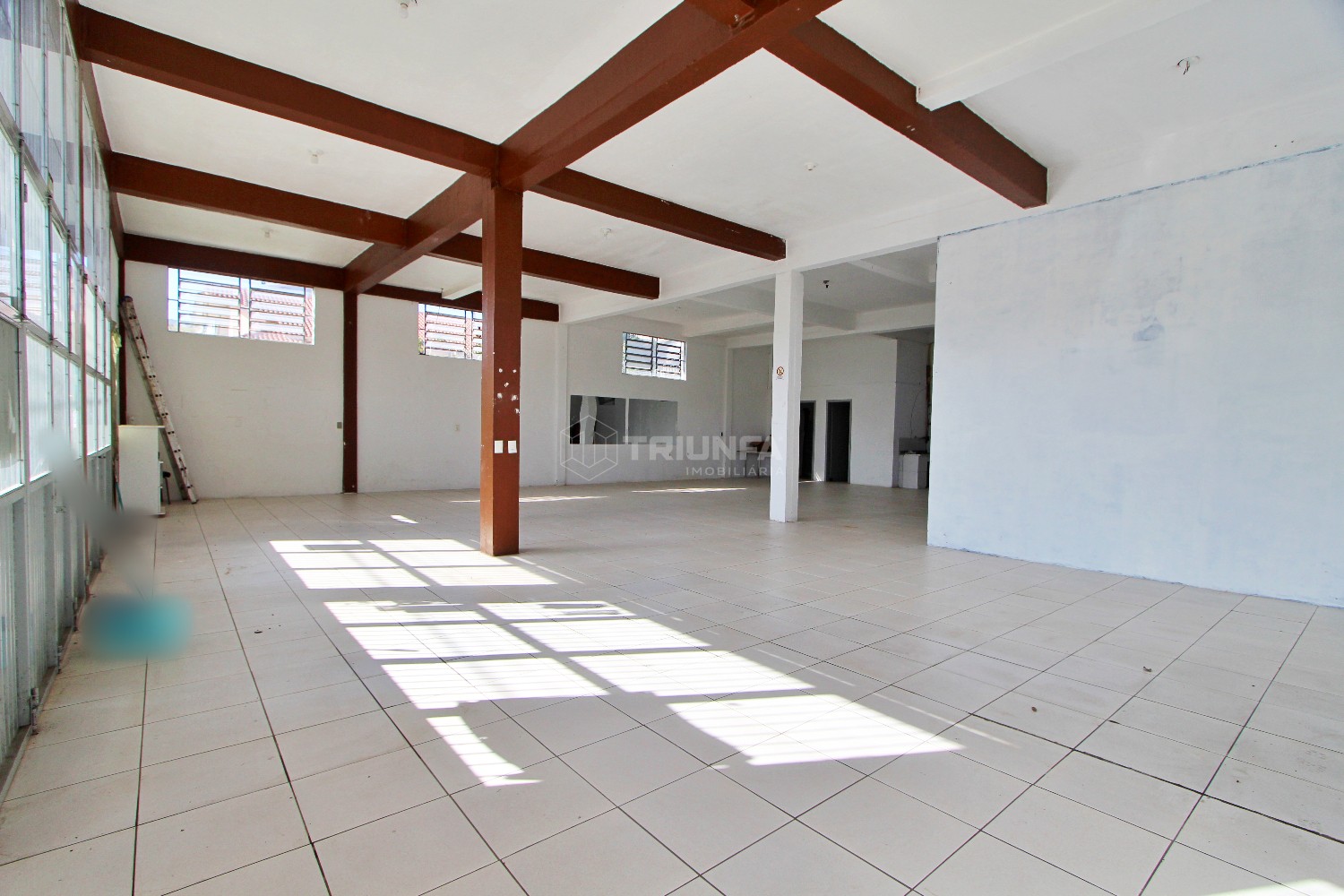 Sala comercial, para alugar, 220 m², América - Farroupilha — foto 3