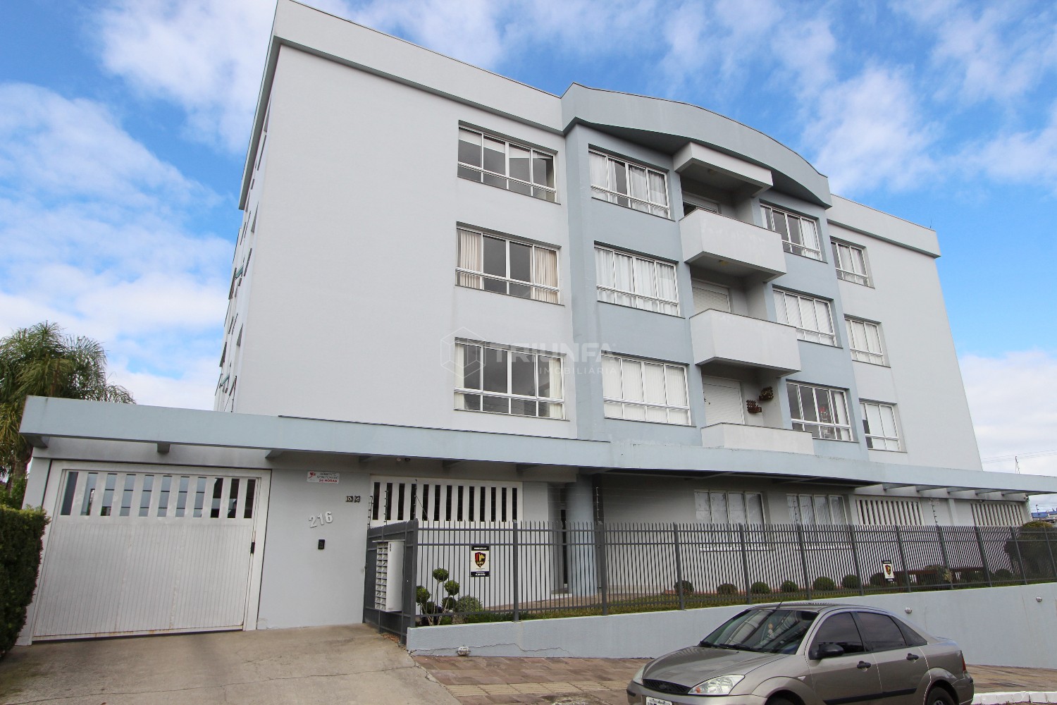 Localizado no bairro São Luiz, em Farroupilha/RS, este apartamento de 2 dormitórios é a opção ideal para quem busca