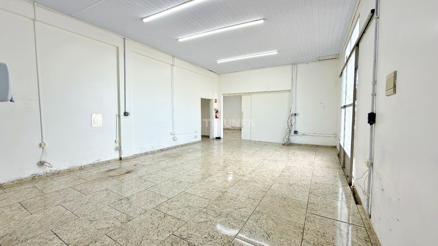 Galpão, para alugar, 275 m², São José - Farroupilha — foto 5