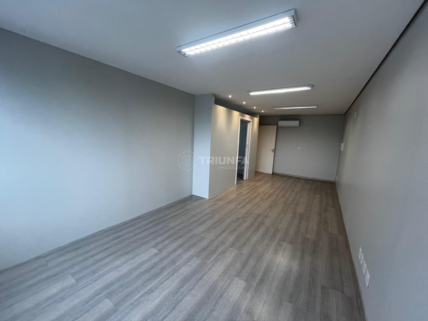 Sala comercial, para alugar, 62 m², Centro - Caxias do Sul — foto 4