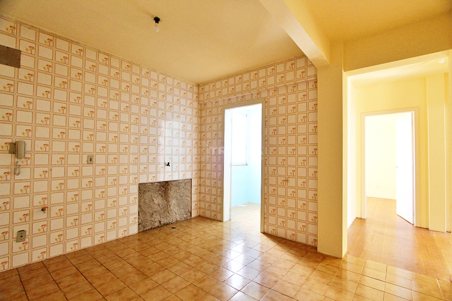 Apartamento, 2 quartos, para alugar, 90 m², Centro - Farroupilha — foto 2