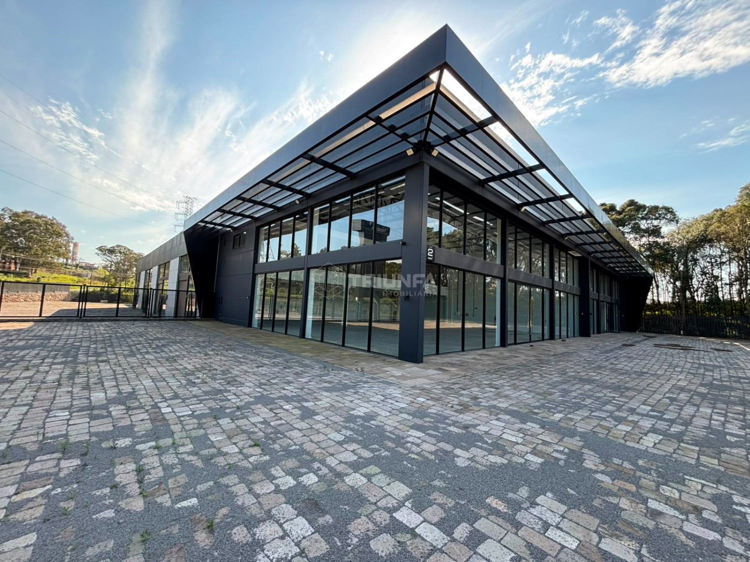 Comercial, para alugar, 11.639 m², Borghetto - Garibaldi — foto 1