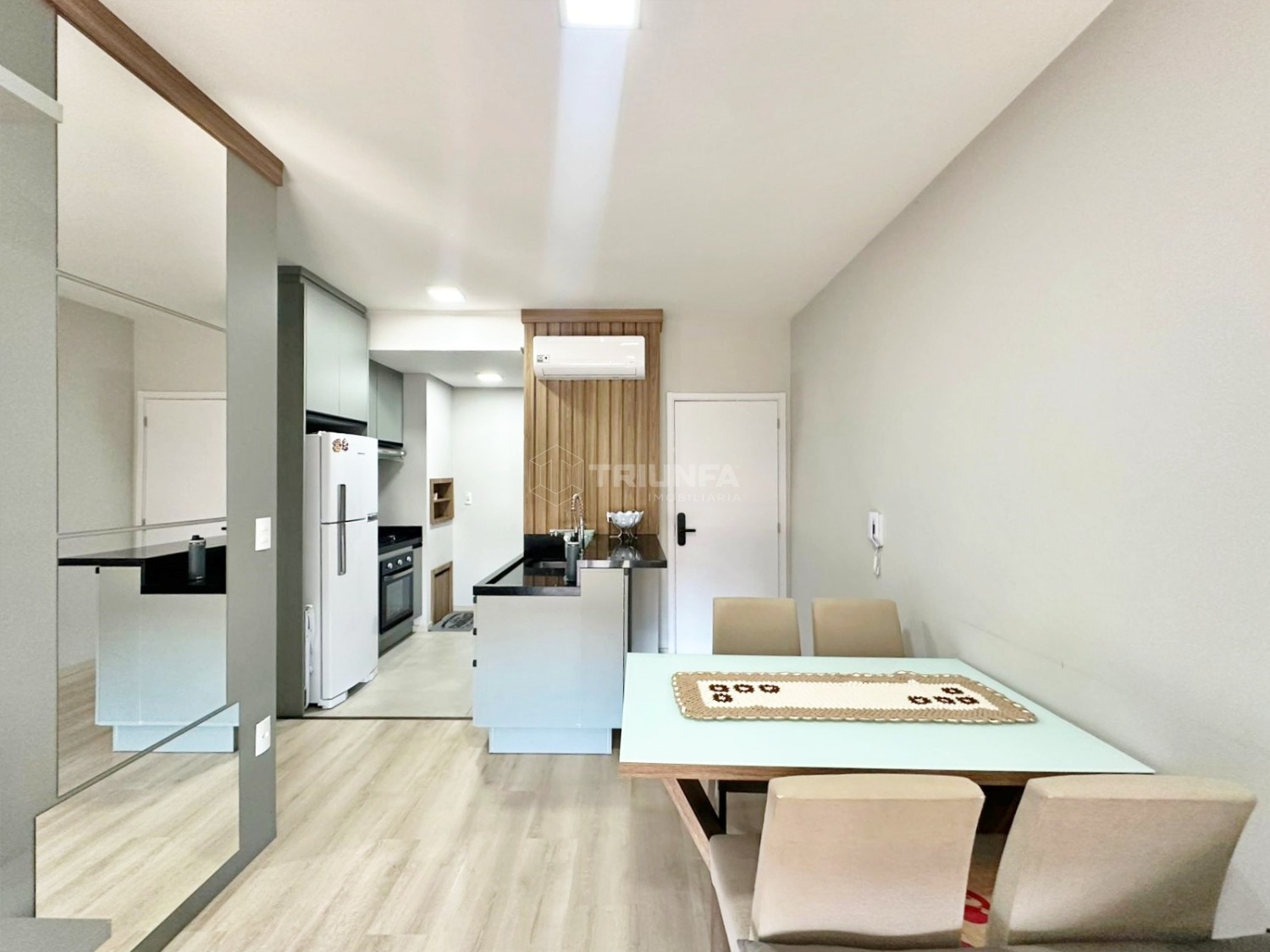 Apartamento Mobiliado à Venda em Farroupilha - RS