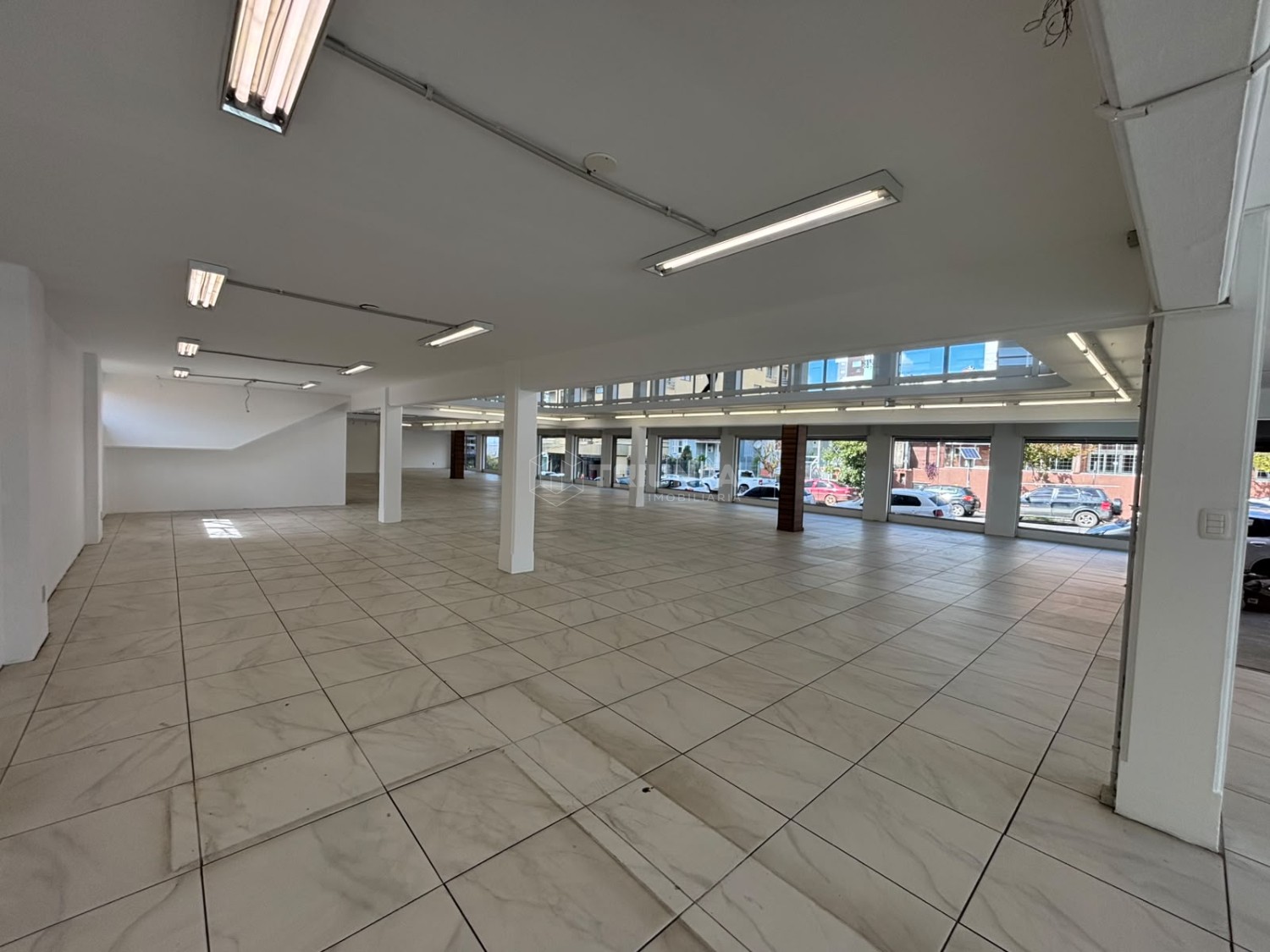 Sala comercial, para alugar, 1.557 m², Centro - Farroupilha — foto 4