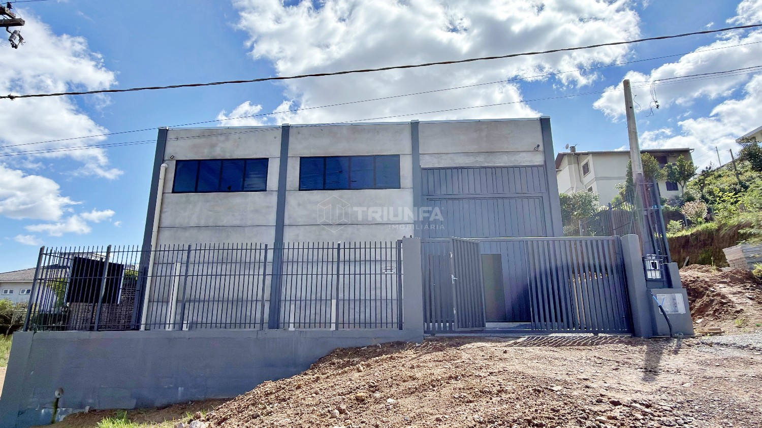 PAVILHÃO NOVO PARA LOCAÇÃO – BAIRRO PIO X