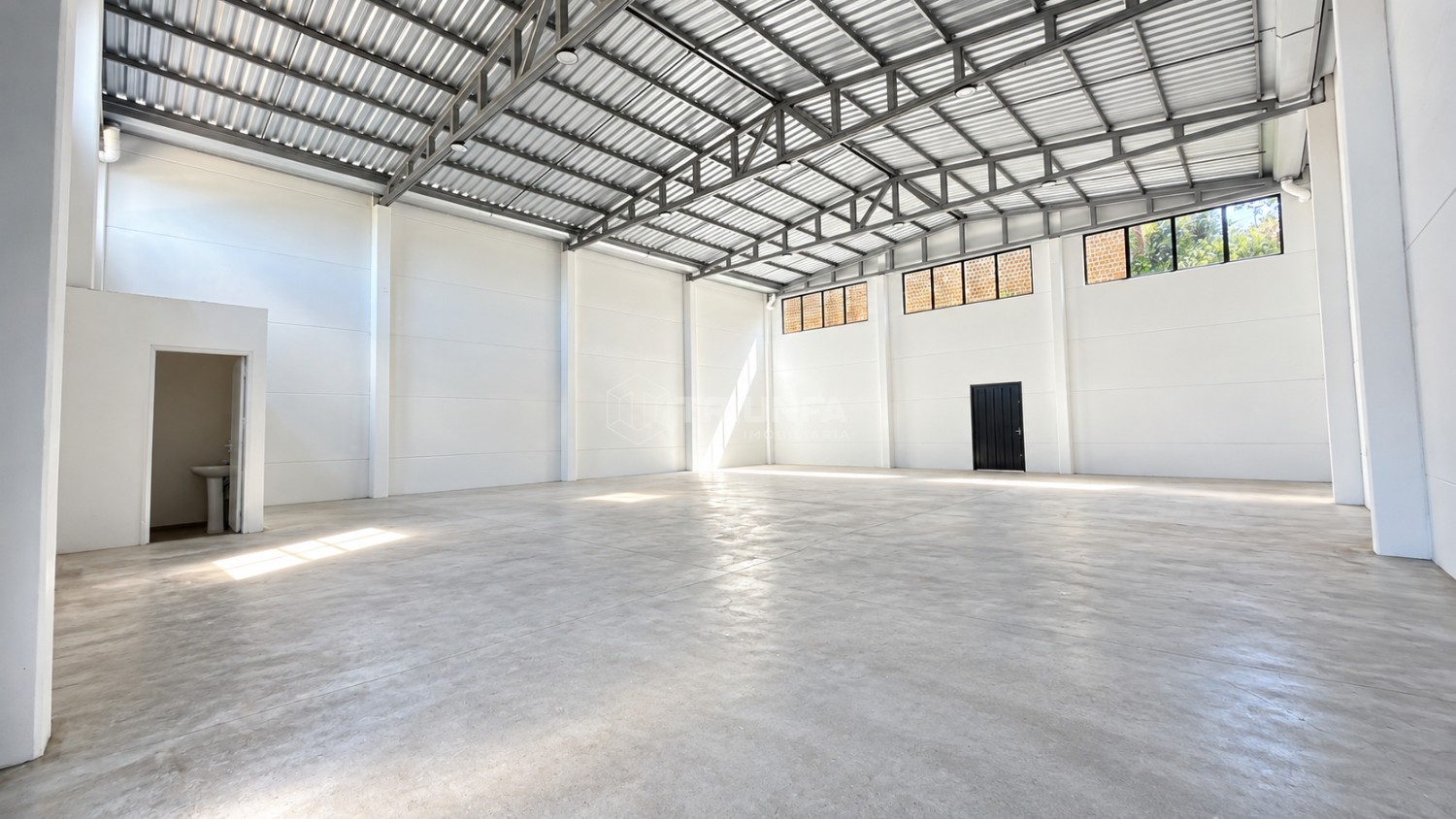 Galpão, para alugar, 234 m², Pio X - Farroupilha — foto 3