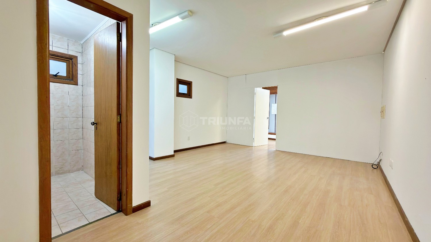 Sala comercial, para alugar, 41 m², Centro - Farroupilha — foto 3