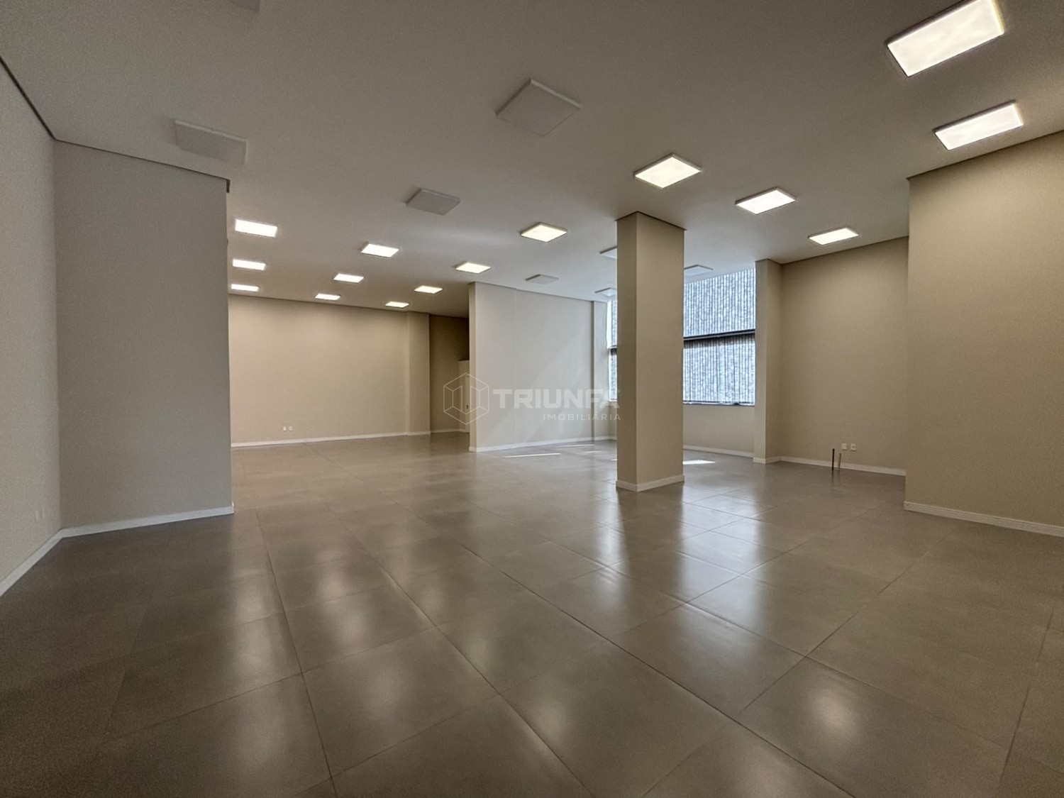 Sala comercial, para alugar, Do Parque - Farroupilha — foto 2