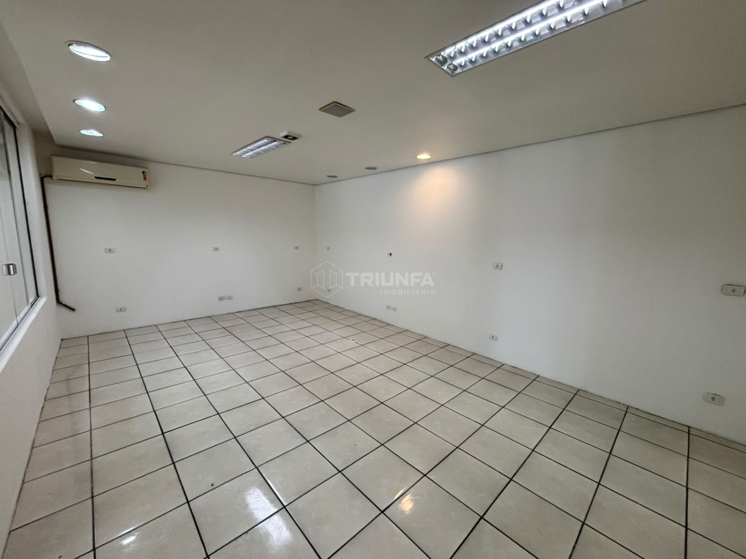 Sala comercial, para alugar, 160 m², Centro - Caxias do Sul — foto 3