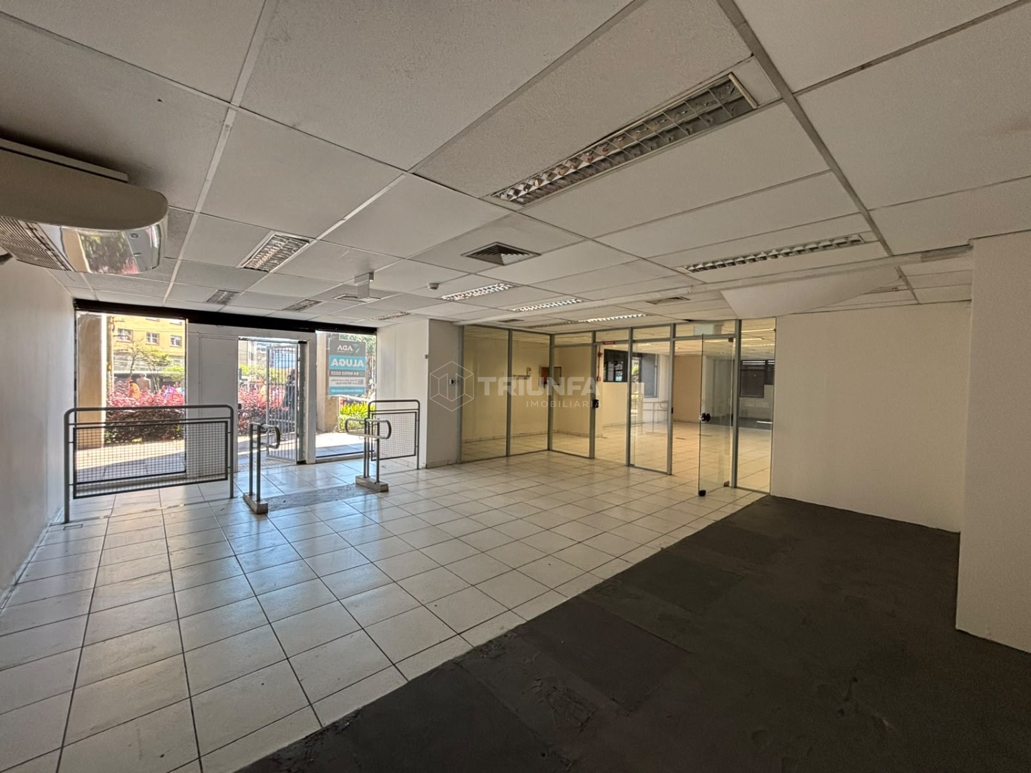 Comercial, para alugar, 562 m², São Pelegrino - Caxias do Sul — foto 3