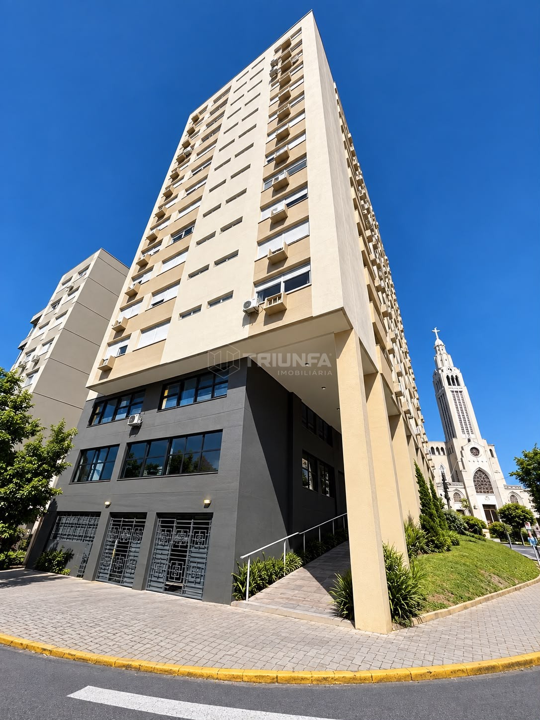 Sala Comercial Corporativa | 562,16 m²