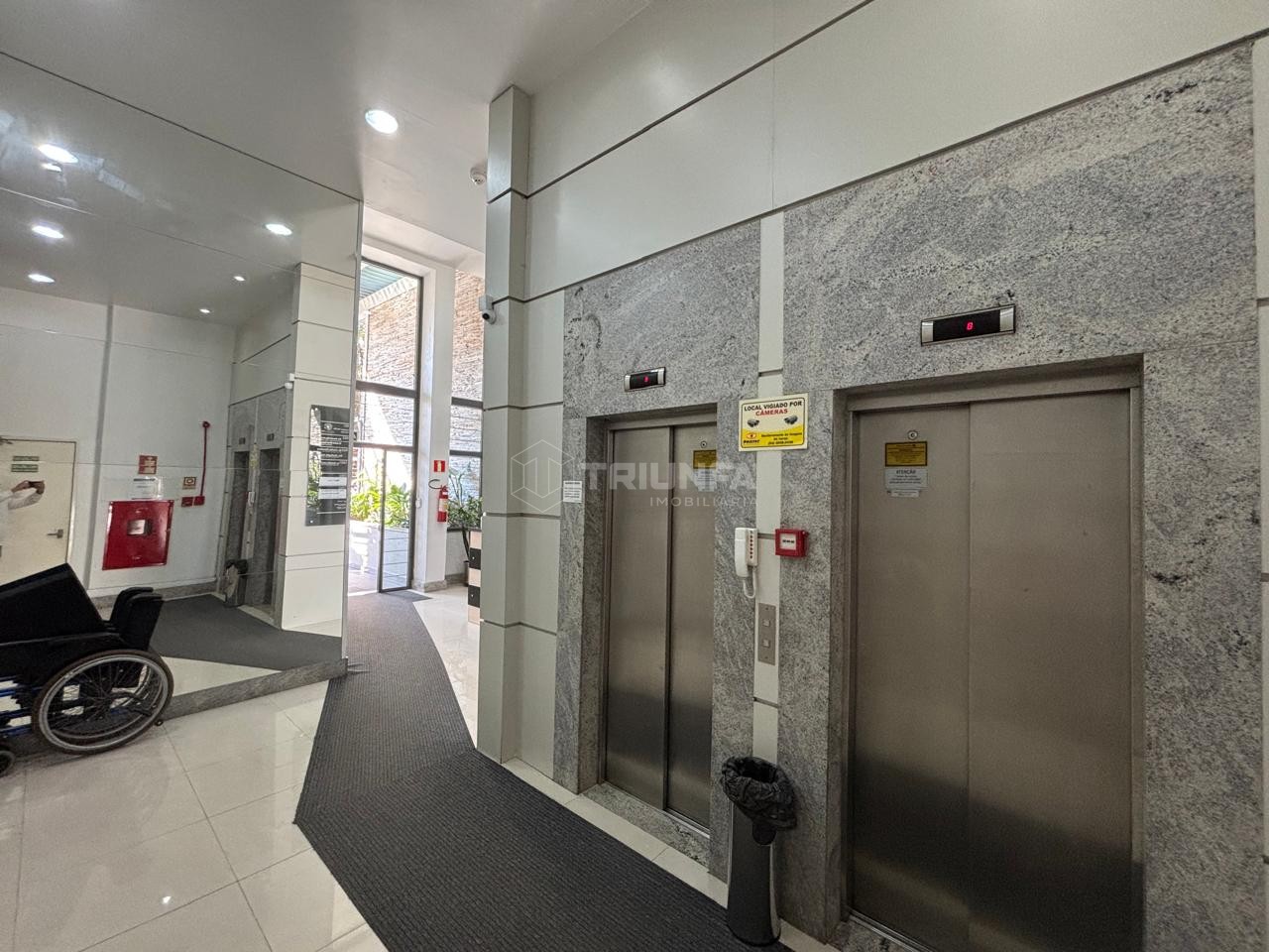 Sala comercial, para alugar, 70 m², Centro - Caxias do Sul — foto 2