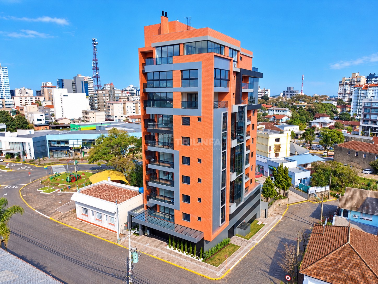 Apartamento de 3 Dormitórios à Venda no Bairro Planalto em Farroupilha