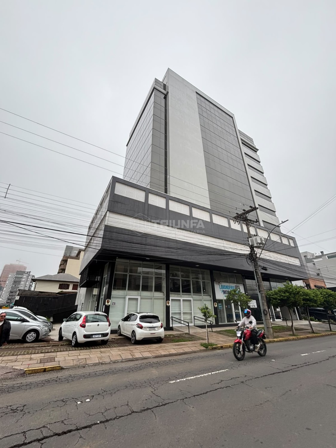 Sala comercial, para alugar, 170 m², Pio X - Caxias do Sul — foto 2