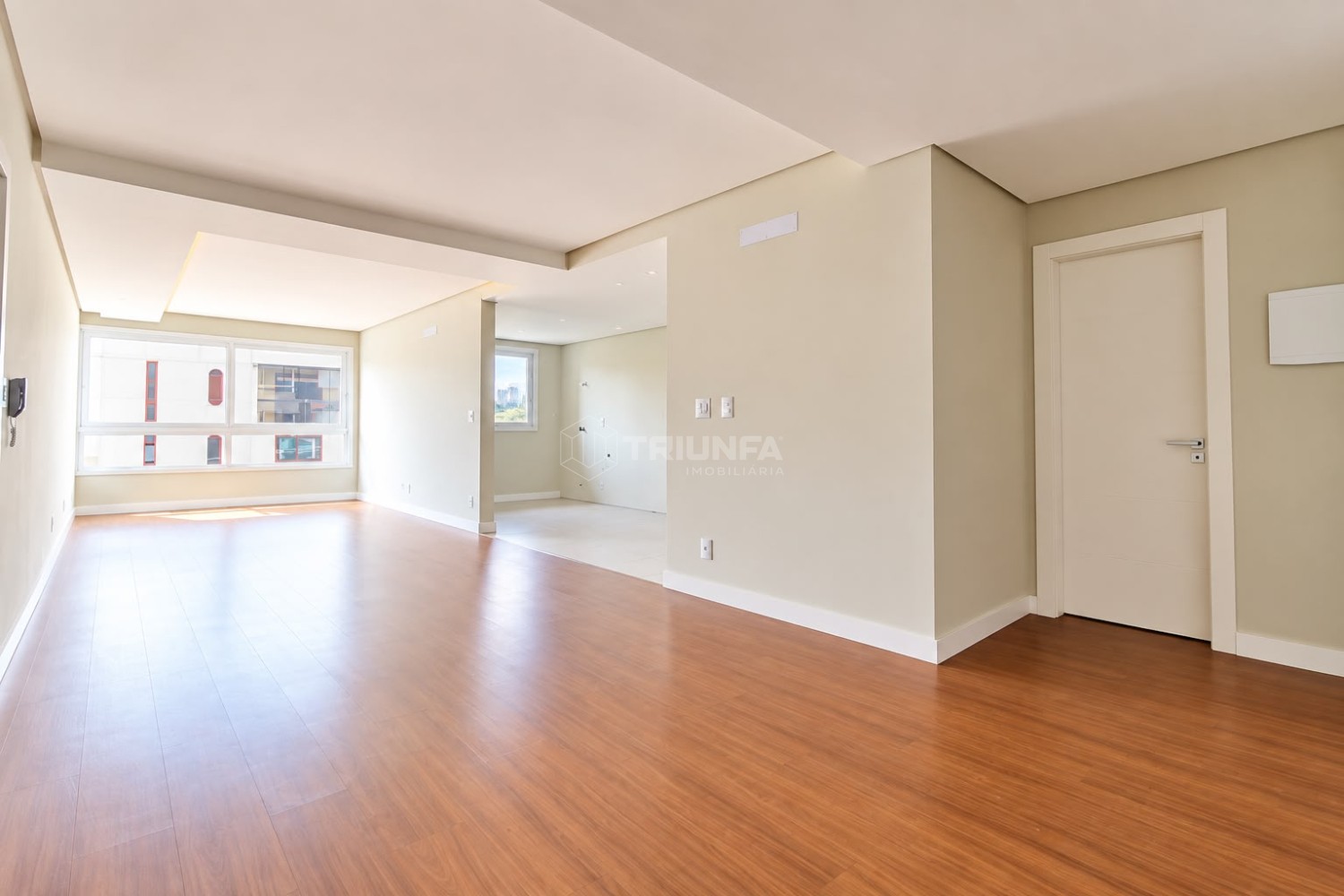 Apartamento novo no Centro — conforto, sofisticação e excelente posição solar!
