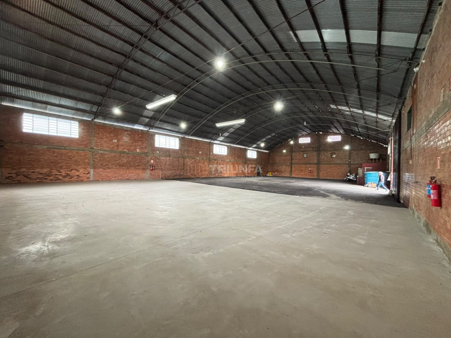 Galpão, para alugar, 700 m², Desvio Rizzo - Caxias do Sul — foto 2