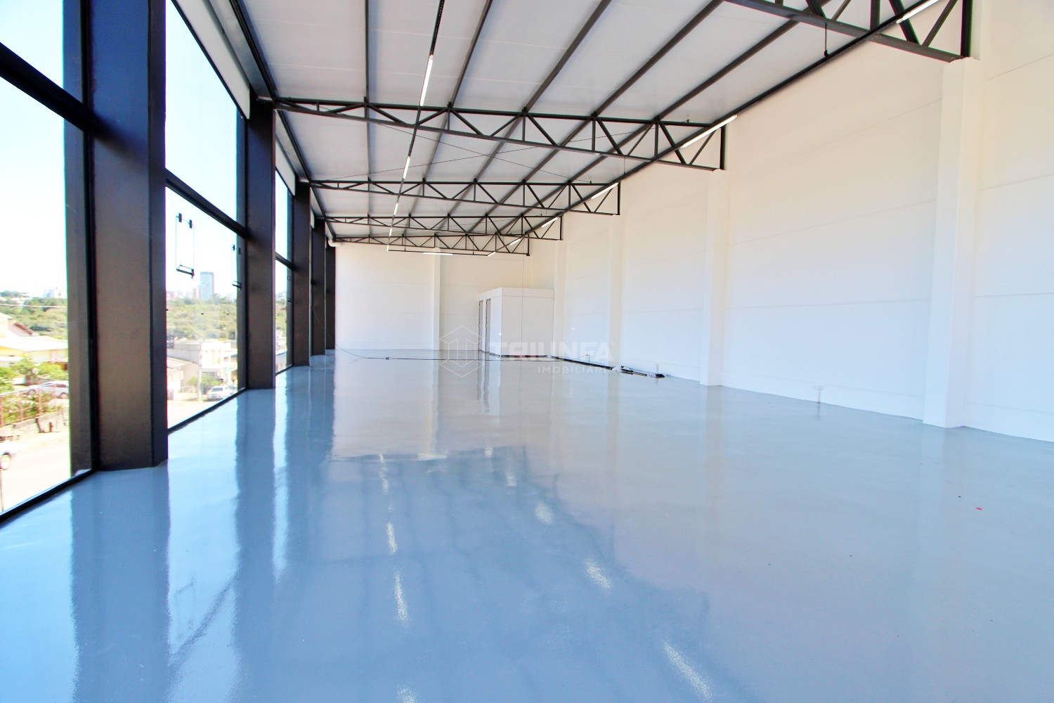 Sala comercial, para alugar, 200 m², Primeiro de Maio - Farroupilha — foto 3