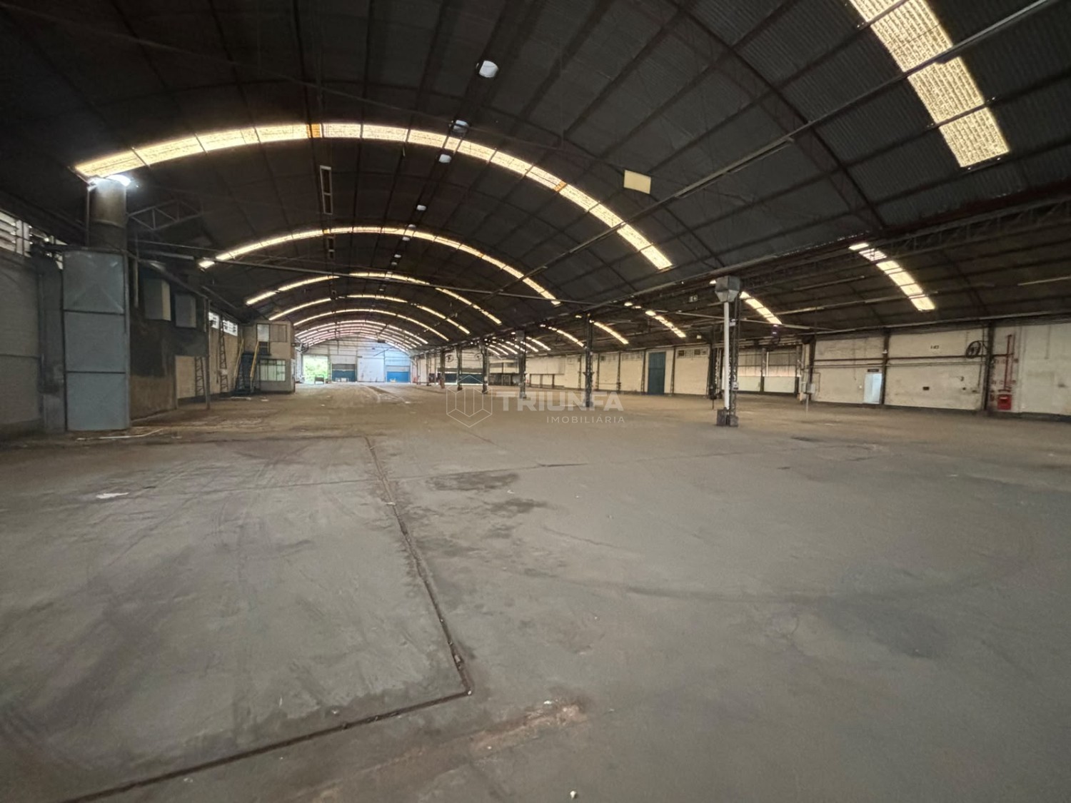 Galpão, para alugar, 7.500 m², Nossa Senhora das Graças - Caxias do Sul — foto 3