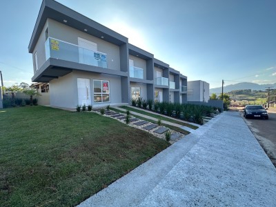 thumbnail--685014cb48cf7.webp