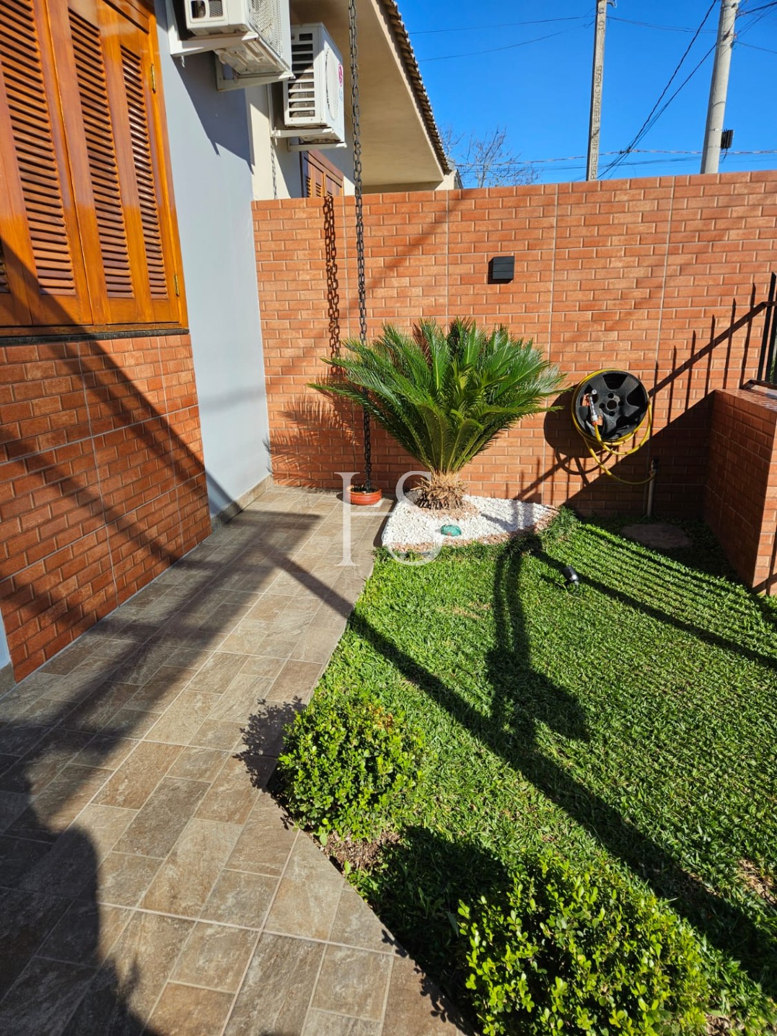 Casa Geminada à venda, R$ 269,00, Lot. Parque do Chimarrão em