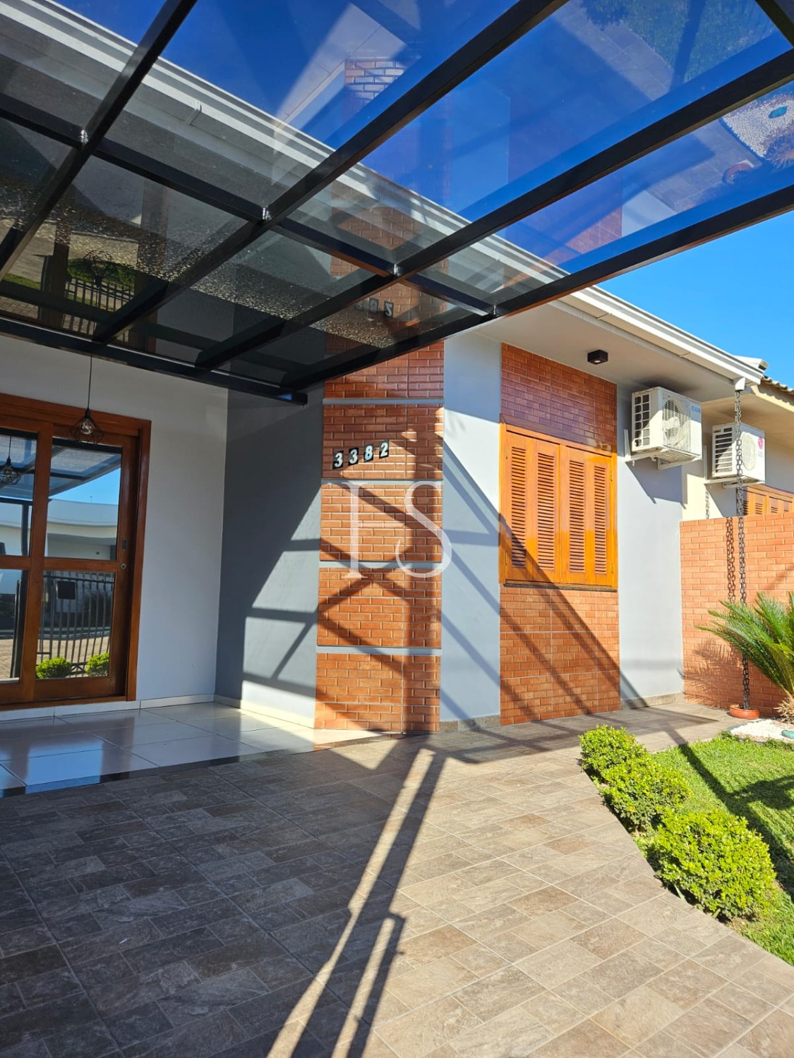 Casa Geminada à venda, R$ 269,00, Lot. Parque do Chimarrão em