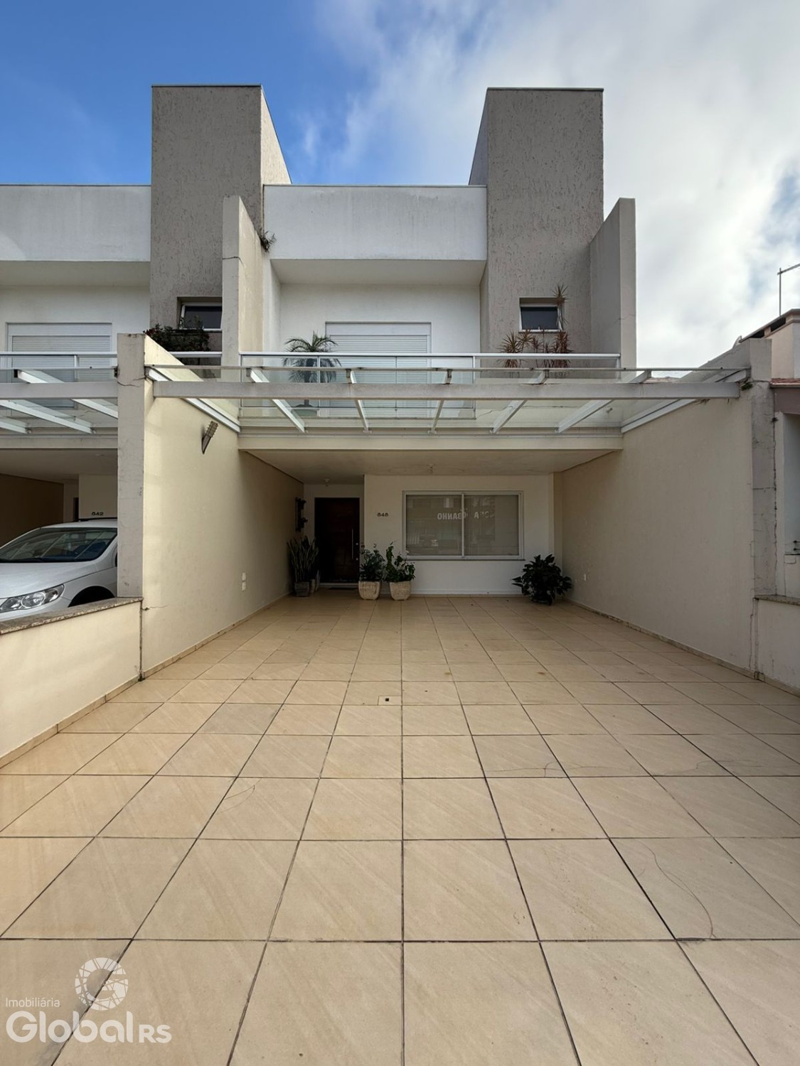 Casa 3 dormitórios