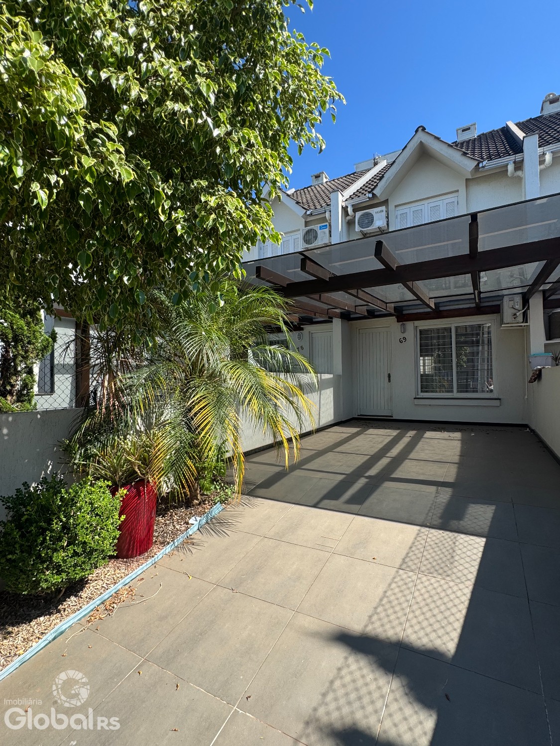 Sobrado 2 dormitórios