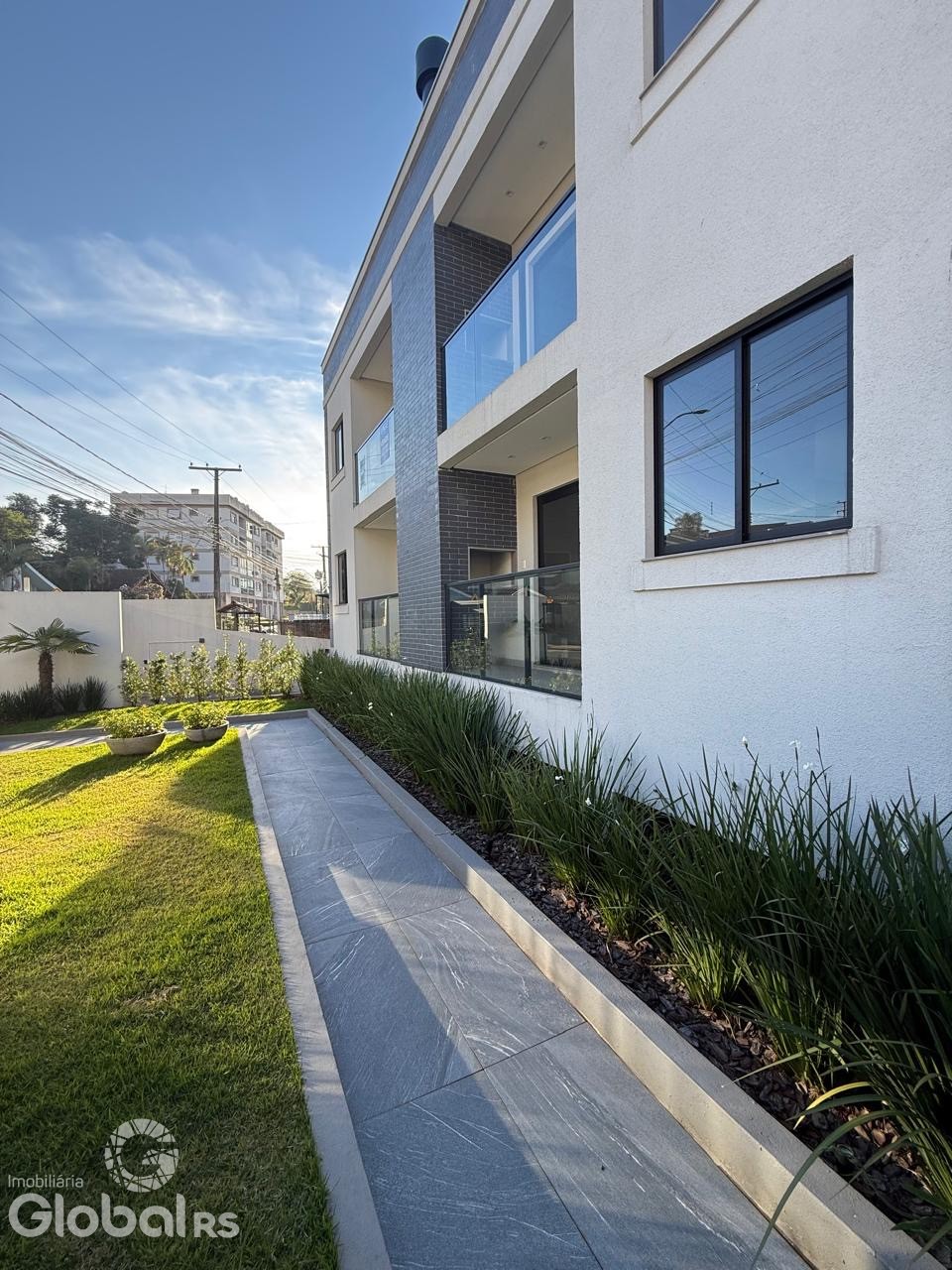 Apartamento 3 dormitórios